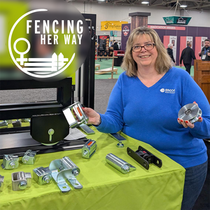 Fencing Her Way – Dana Naylor